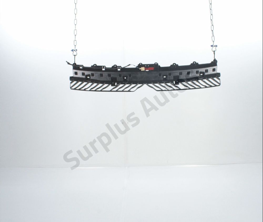 Support central de pare-choc arrière