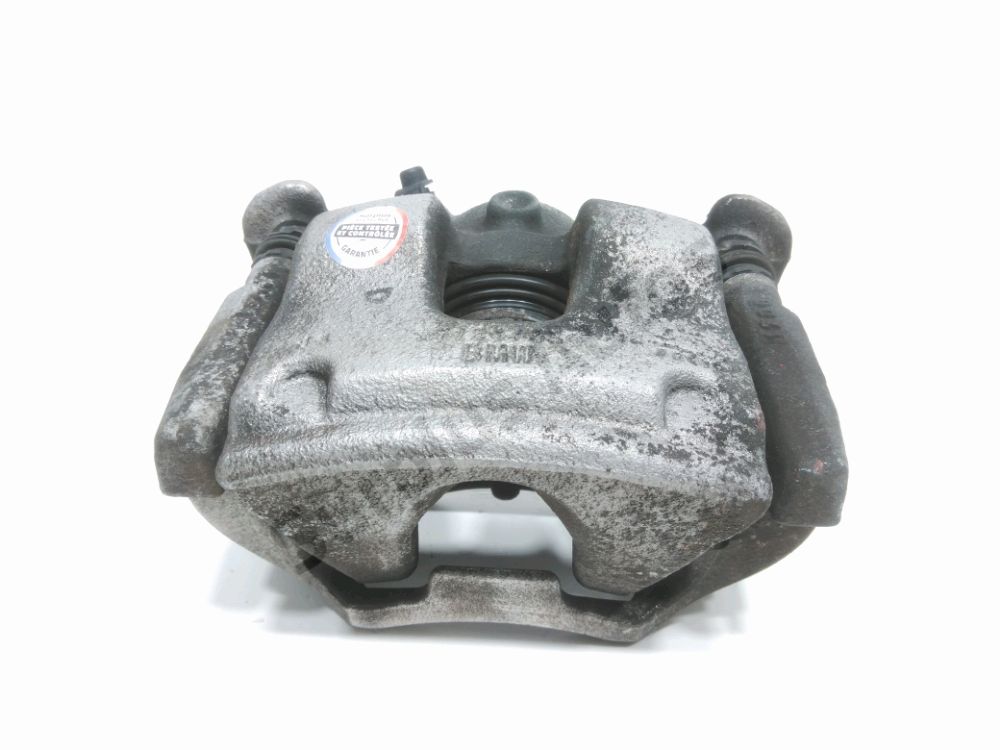 Etrier de frein avant droit