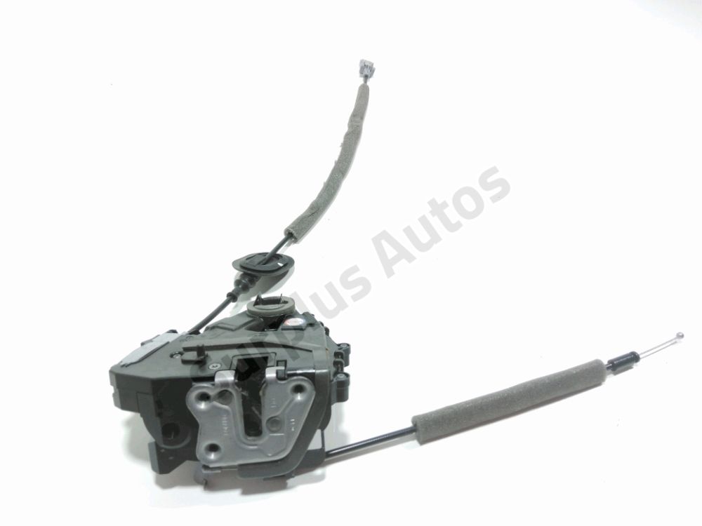 Serrure de porte arrière droite