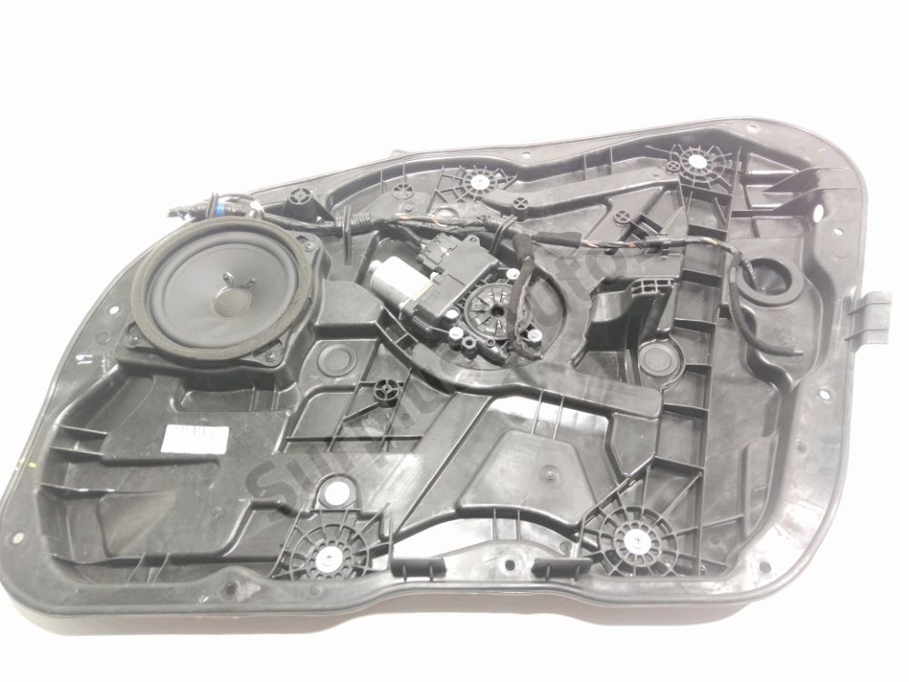 Leve-vitre electrique avant droit