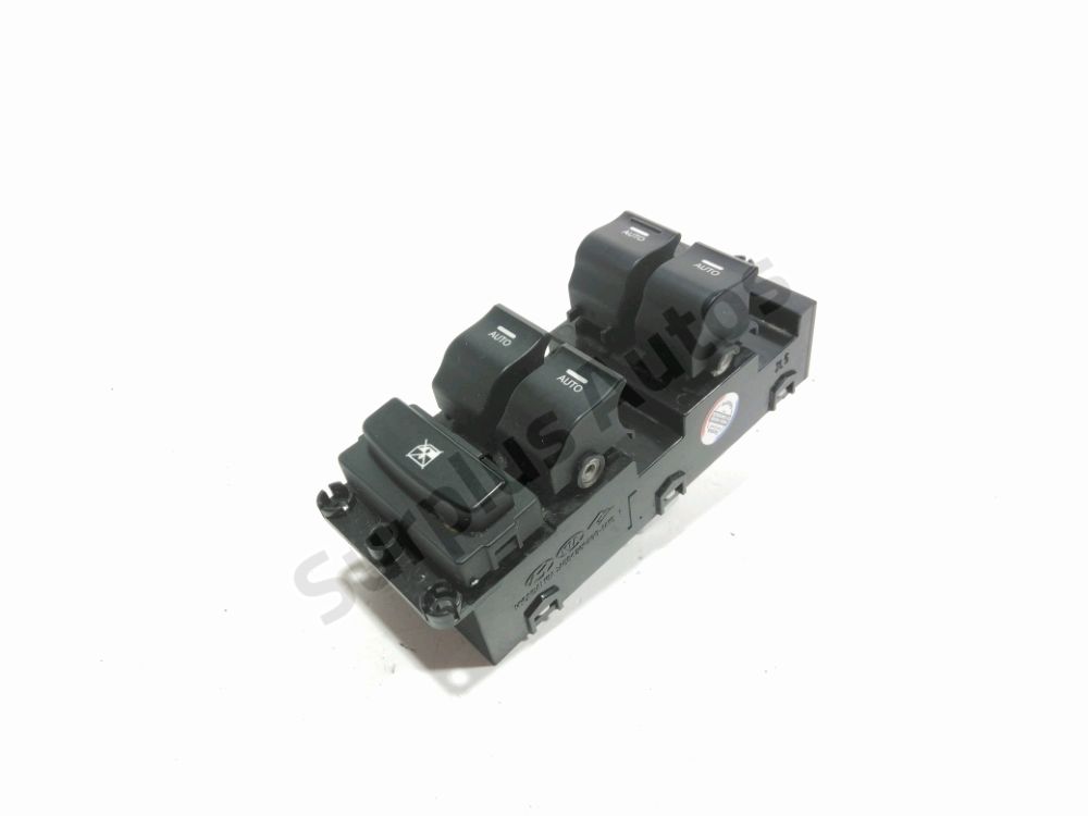 Commande leve-vitre avant gauche