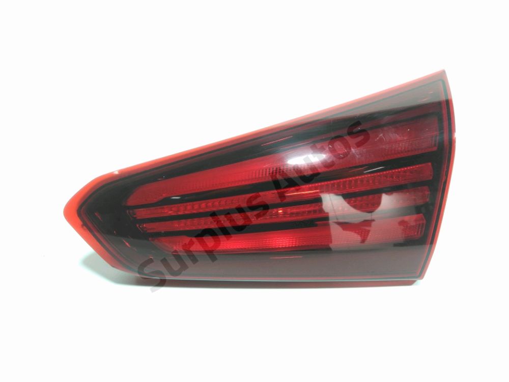 Feu arrière intérieur droit