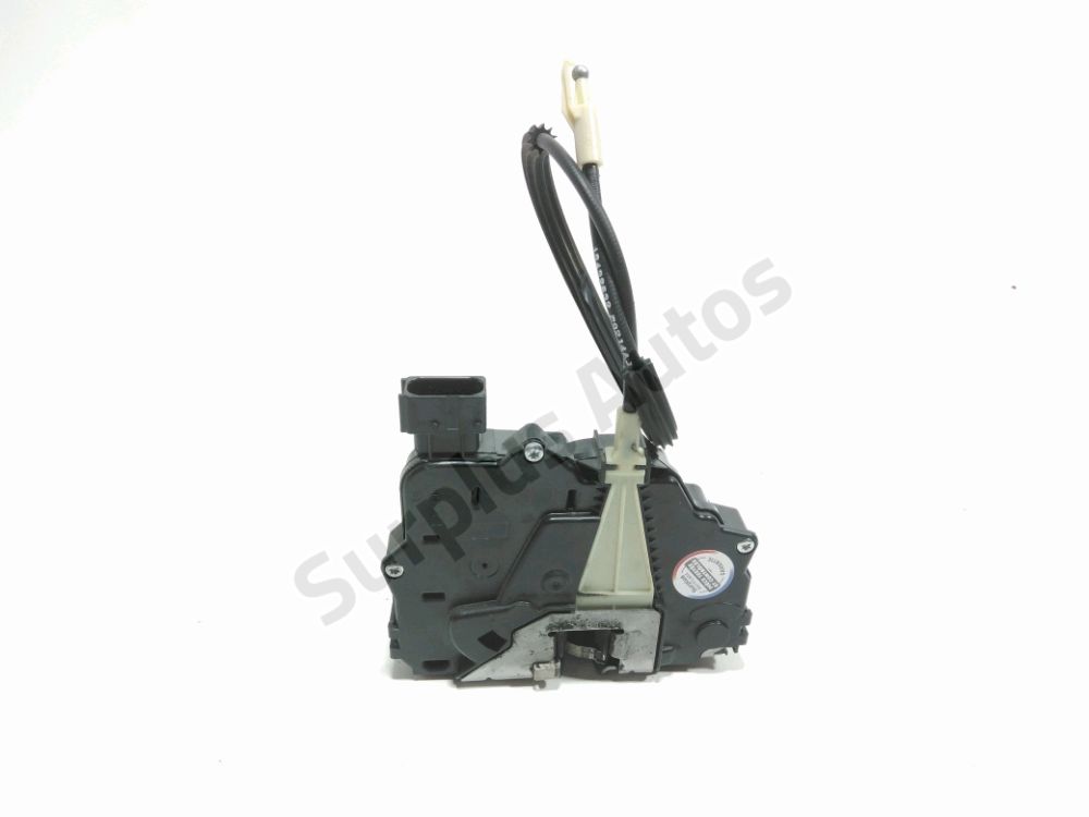 Serrure de porte avant gauche