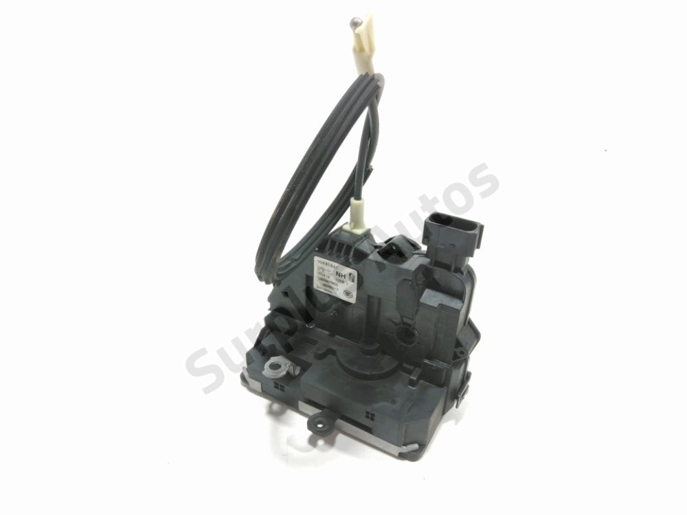 Serrure de porte avant gauche