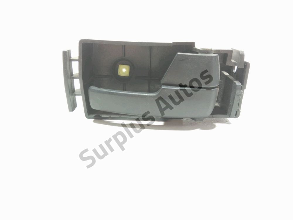 Poignee interieure porte avant droite