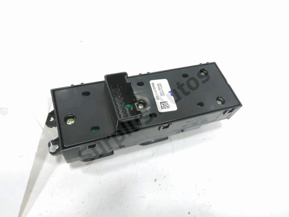 Commande lève-vitre avant gauche