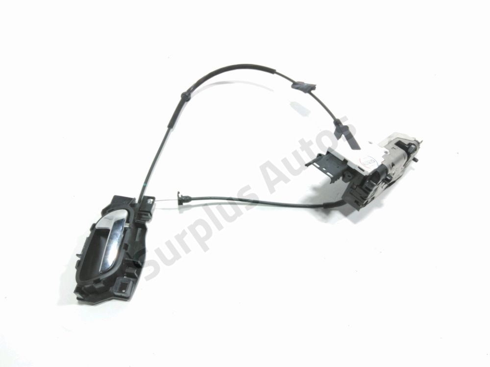 Serrure de porte avant droite