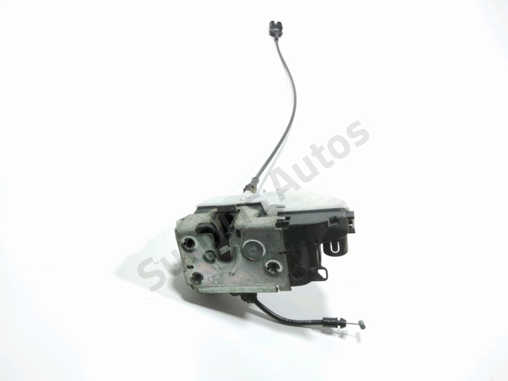 Serrure de porte avant droite