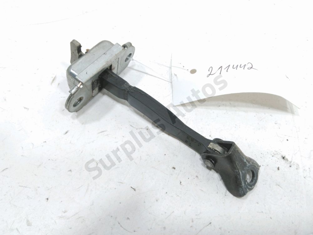 Tirant de porte avant droit