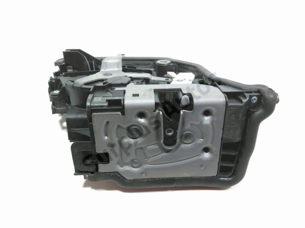 Serrure de porte avant droite