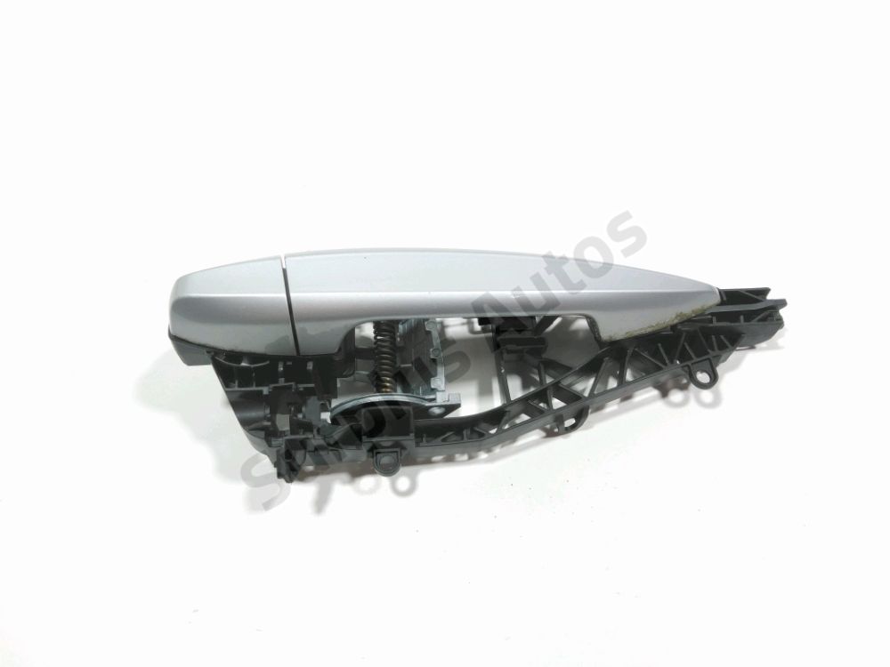 Poignée extérieure avant droite