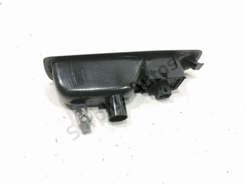 Commande lève-vitre arrière droit