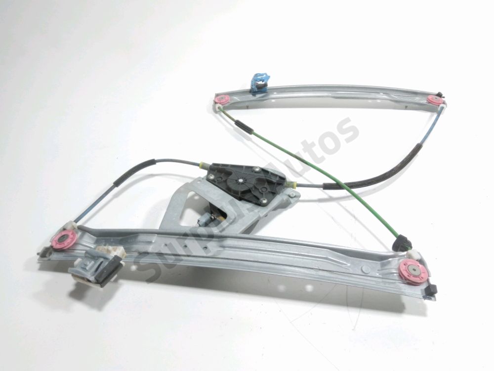 Lève-vitre électrique avant droit