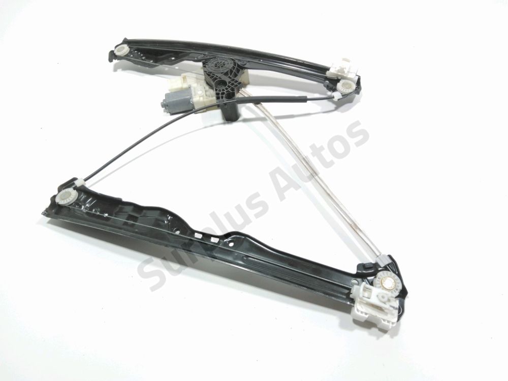 Lève-vitre électrique avant gauche