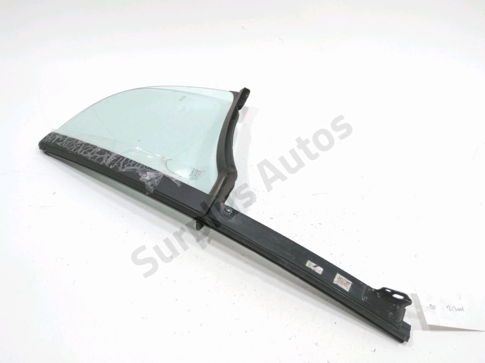 Custode avant gauche