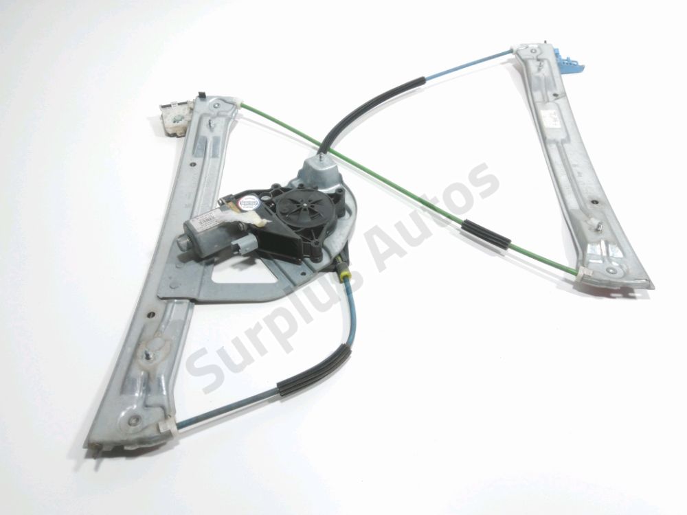 Lève-vitre électrique avant droit