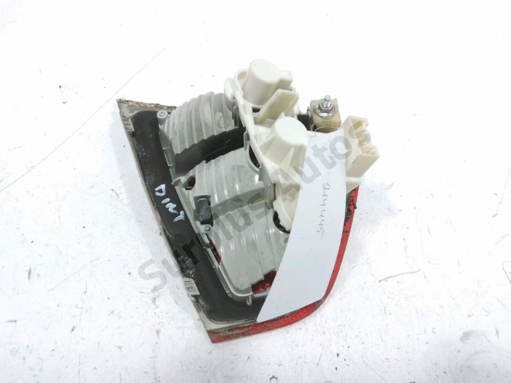 Feu arrière intérieur droit