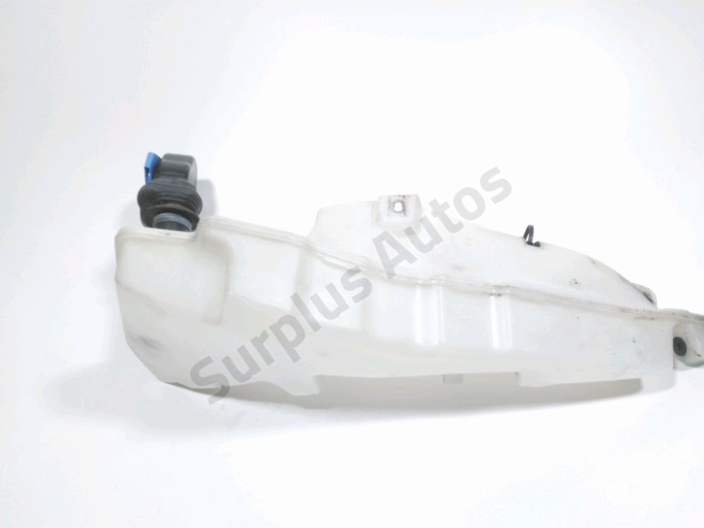 Reservoir de lave glace avant