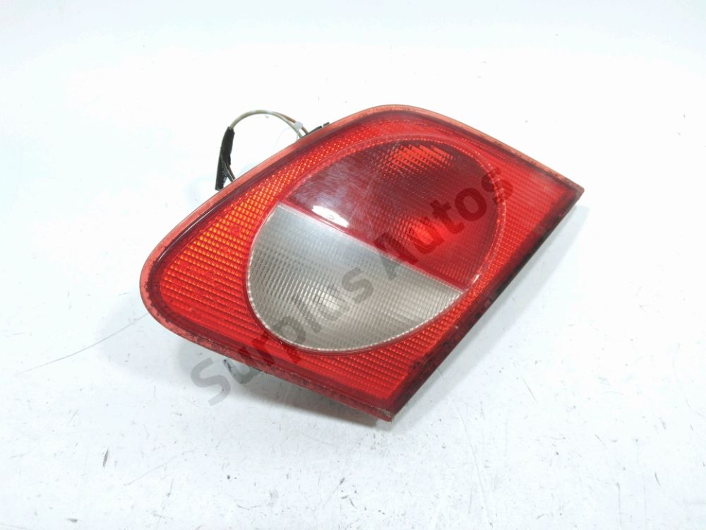 Feu arriere interieur droit