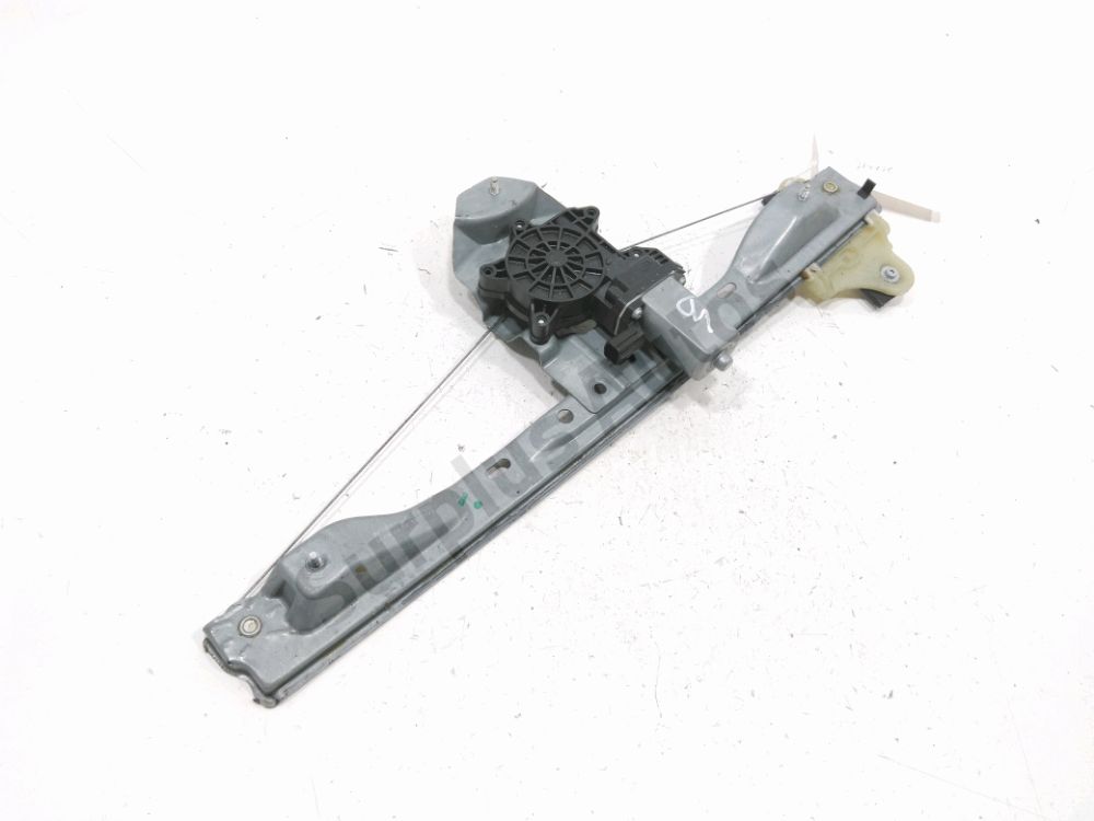 Lève-vitre électrique avant droit