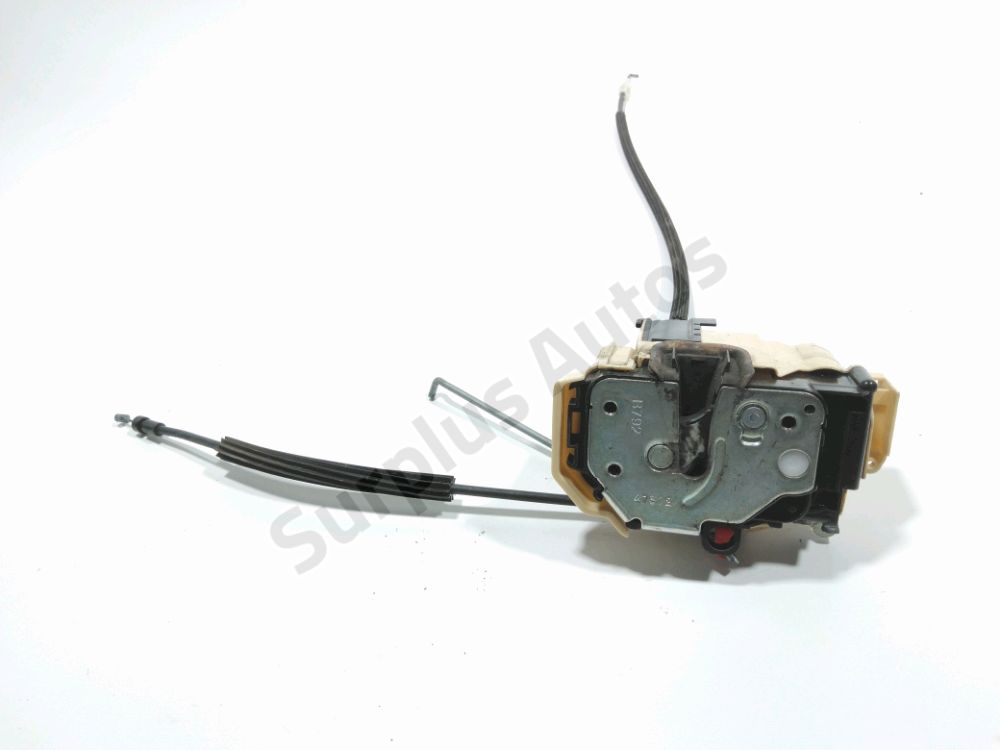 Serrure de porte avant gauche