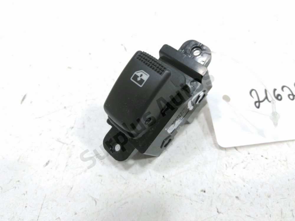 Commande lève-vitre avant droit