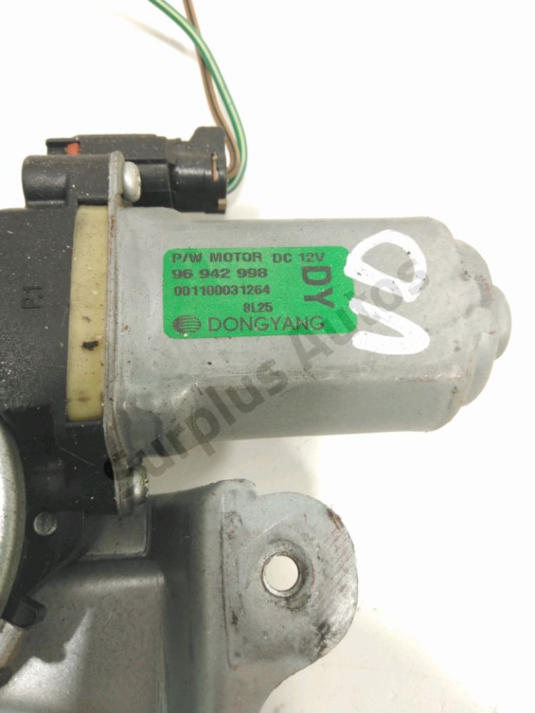 Lève-vitre électrique avant droit