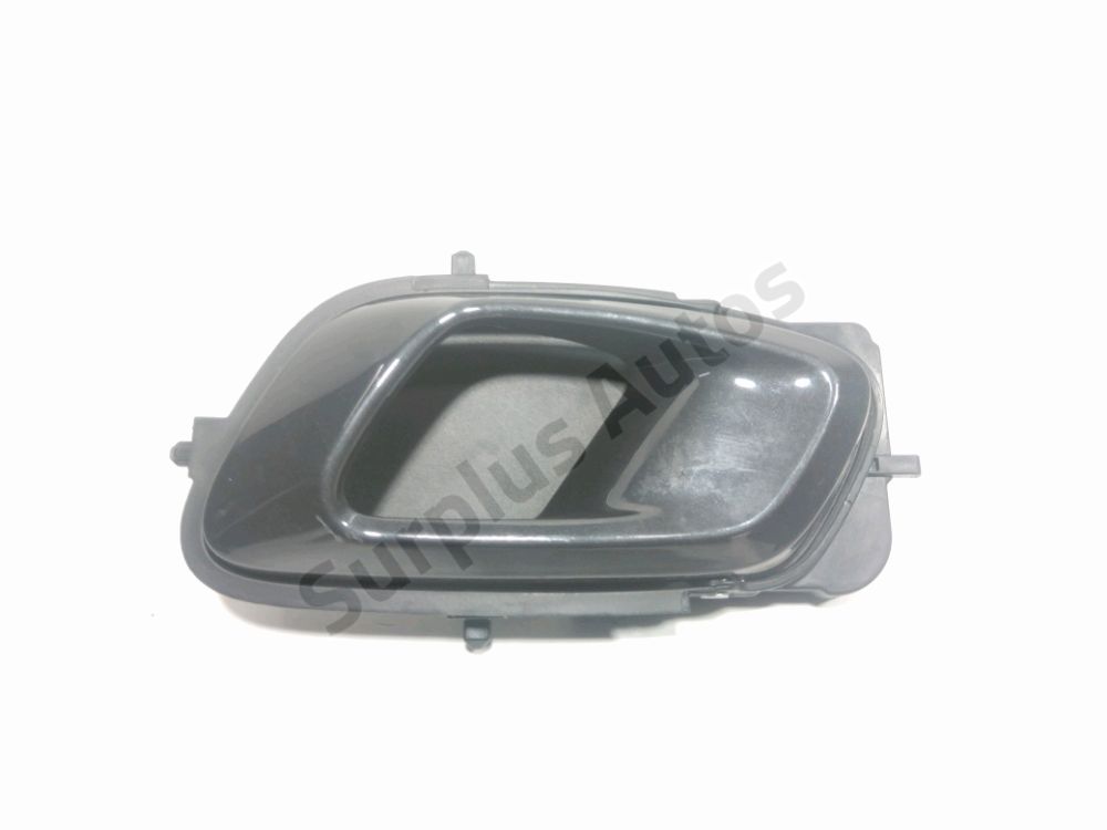 Poignée intérieure porte avant gauche