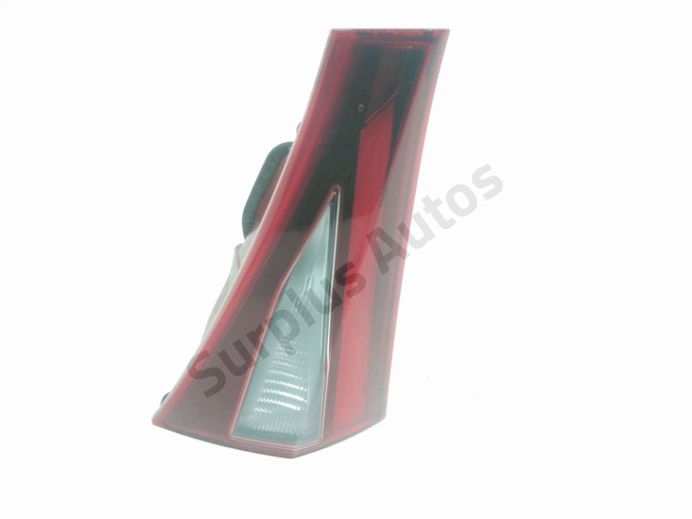 Feu arrière intérieur gauche