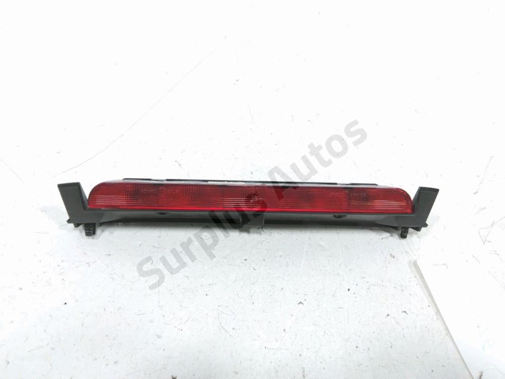 Feu stop supplementaire