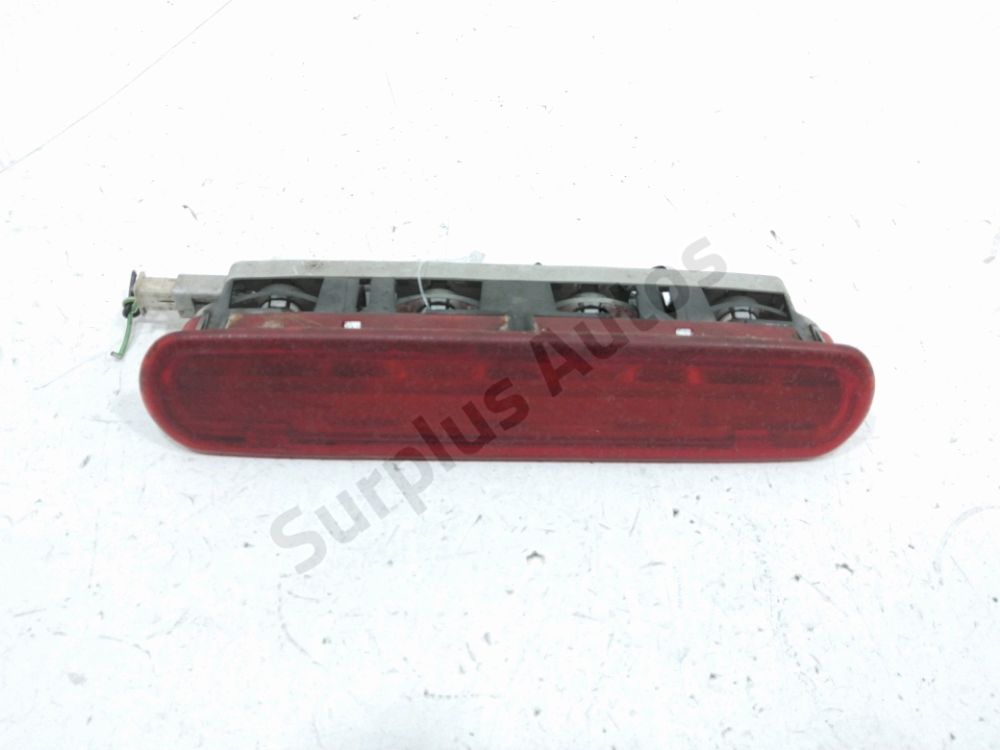 Feu stop supplémentaire