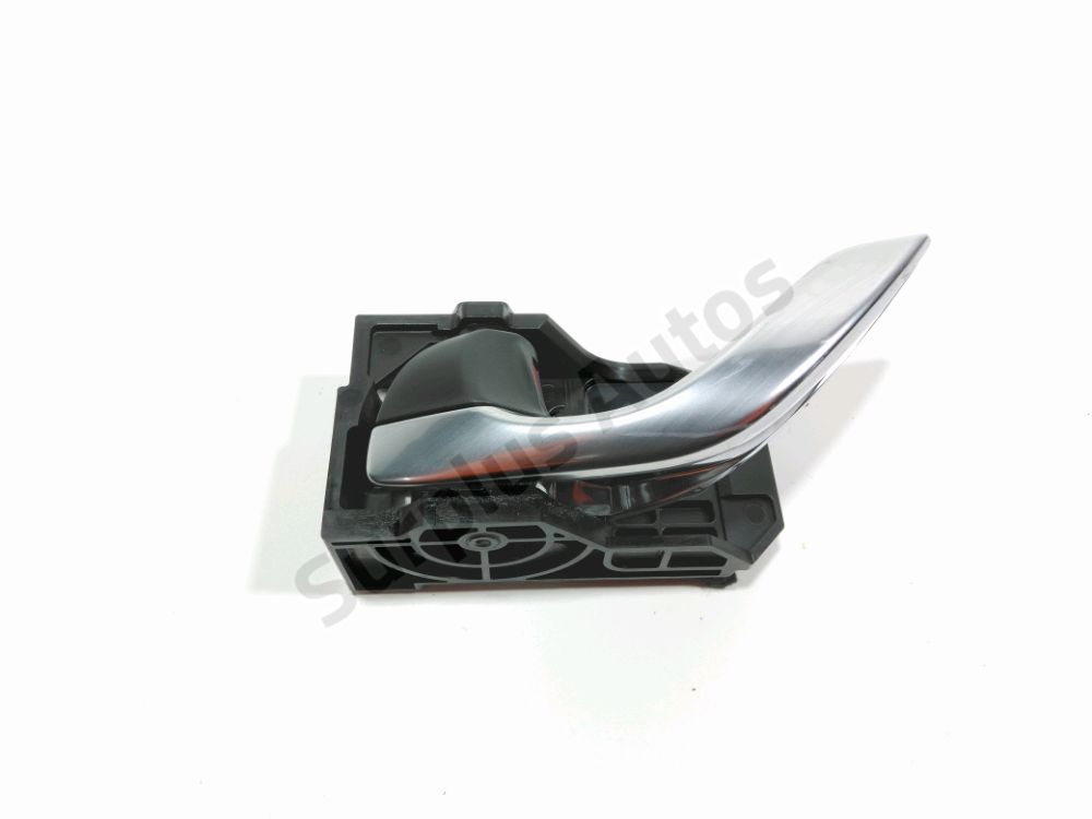 Poignée intérieure porte arrière gauche