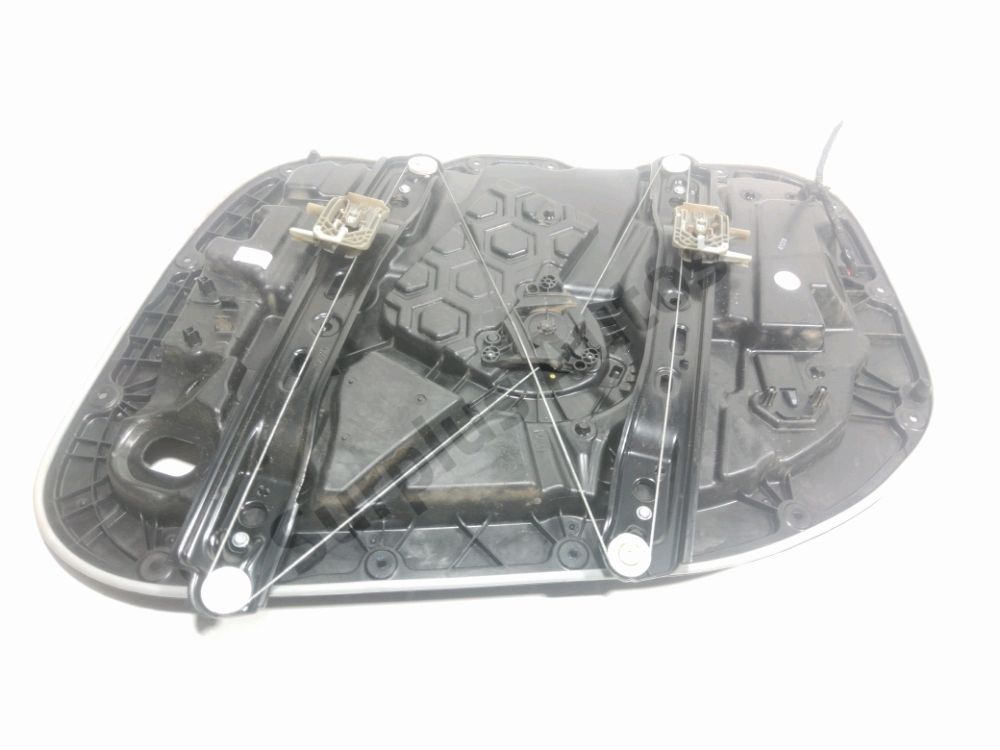 Lève-vitre électrique avant gauche