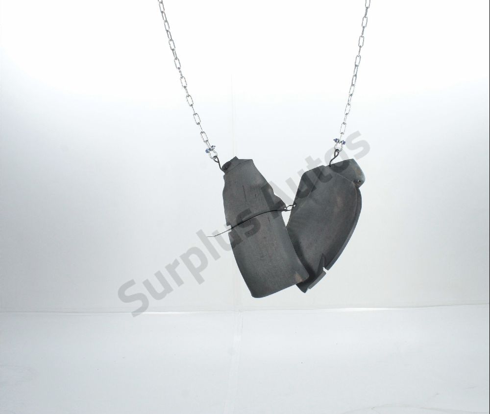 Pare-boue arrière droit