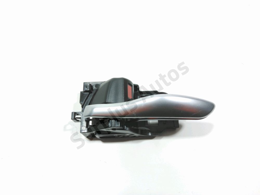 Poignee interieure porte arriere gauche