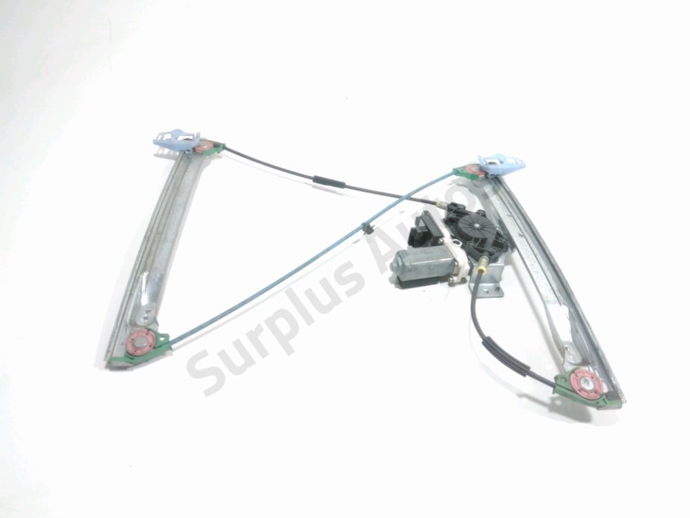 Lève-vitre électrique avant droit