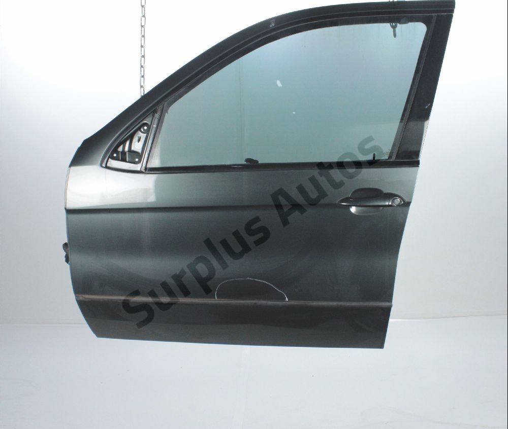 Porte avant gauche
