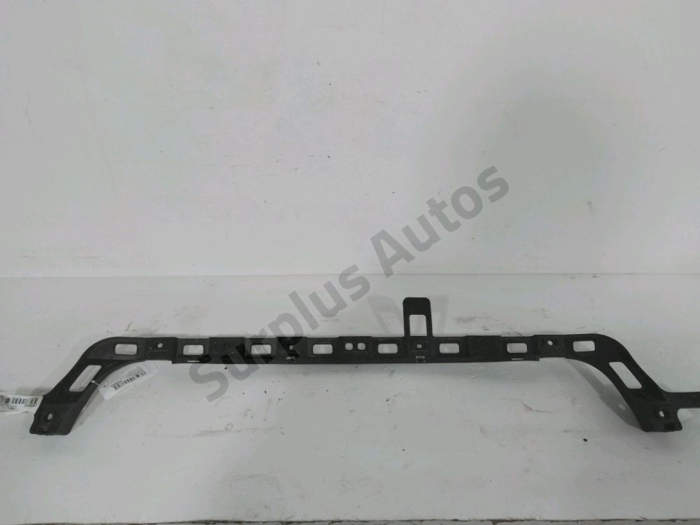 Support central de pare-choc arrière