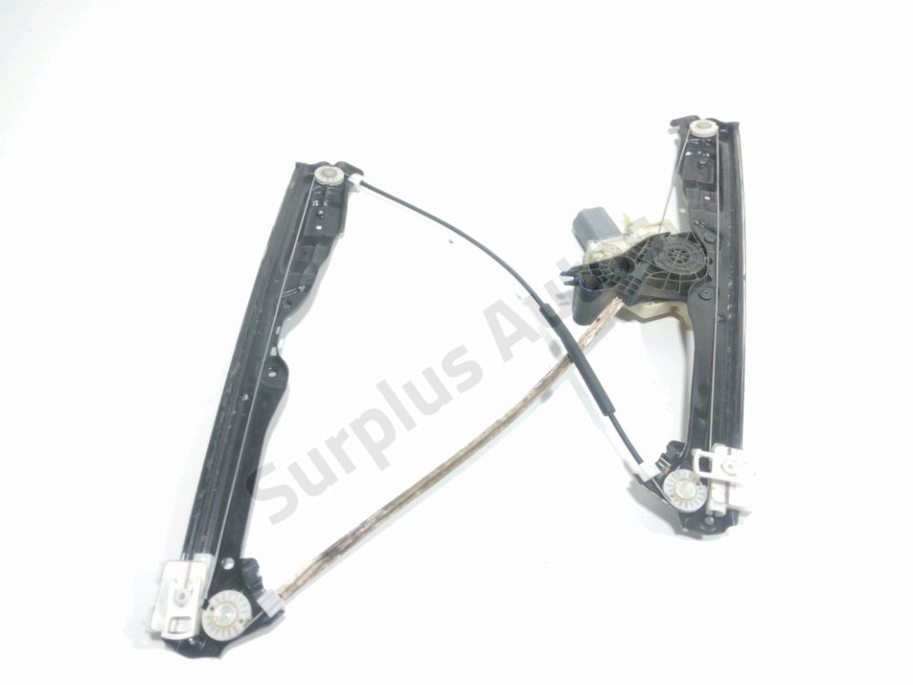 Lève-vitre électrique avant gauche