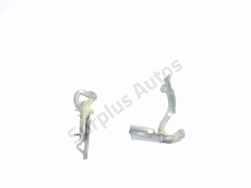 Jeu de charnieres de capot