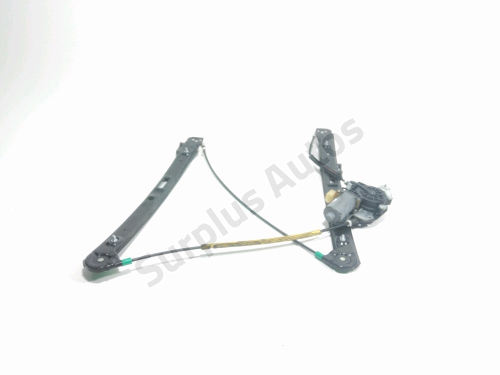 Lève-vitre électrique avant droit