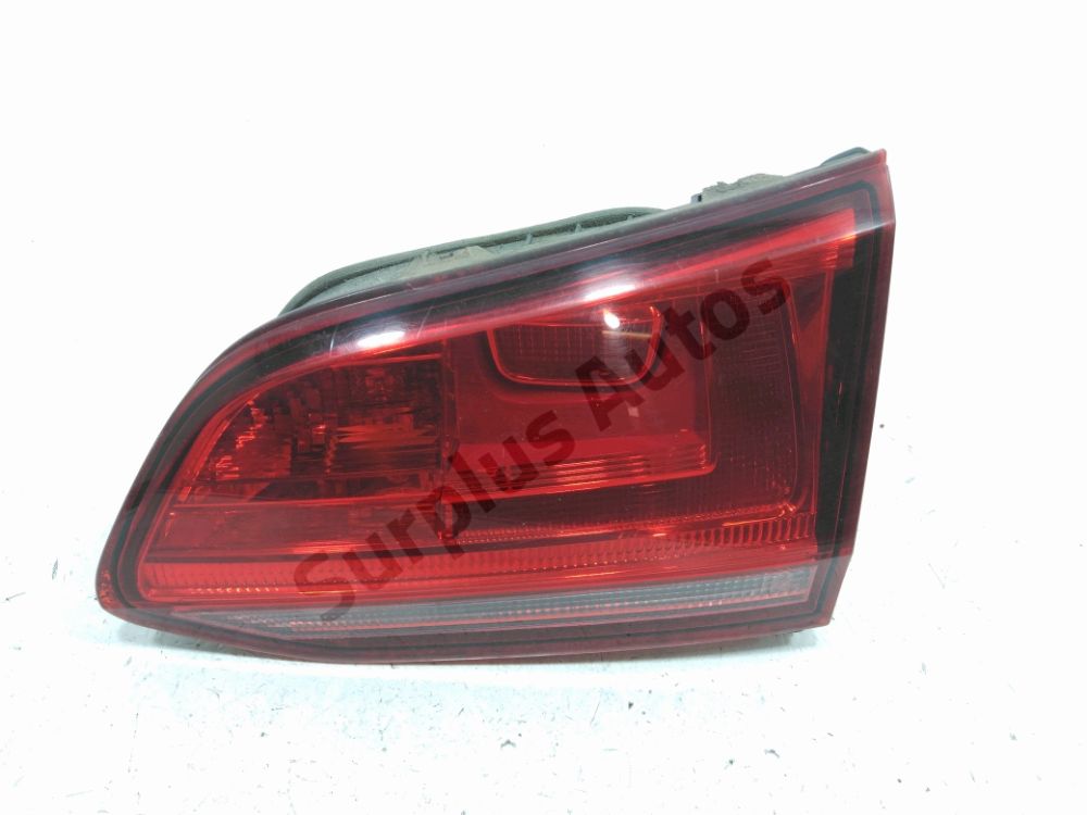 Feu arrière intérieur droit