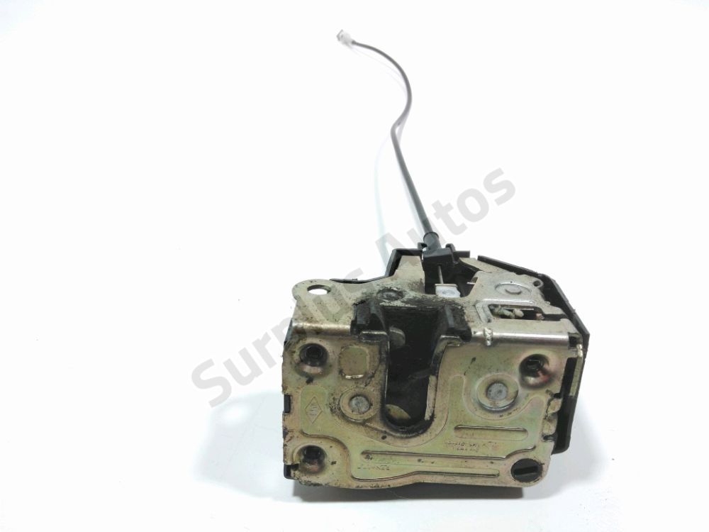 Serrure de porte avant droite