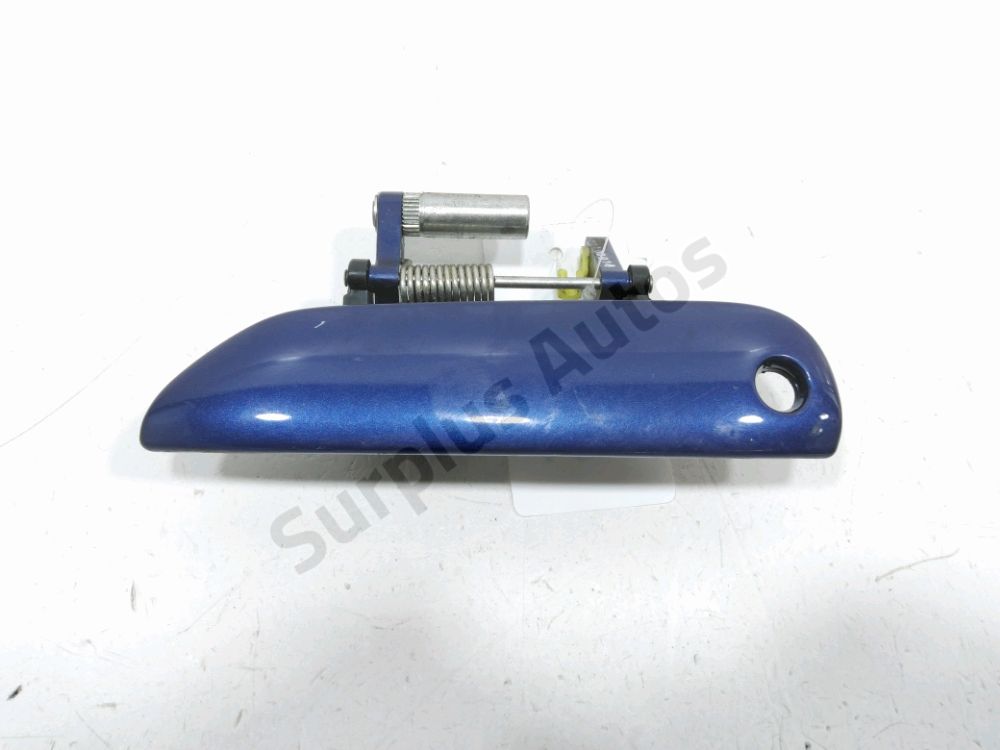 Poignée extérieure avant gauche