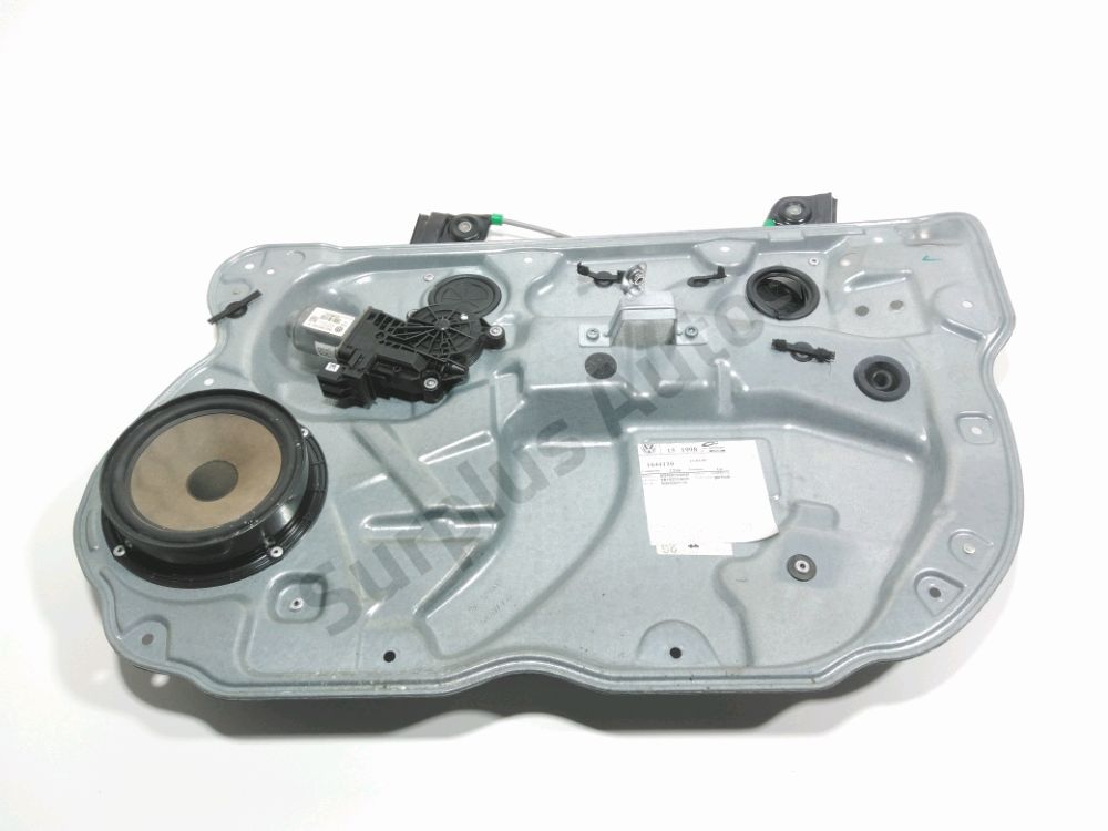 Lève-vitre électrique avant droit