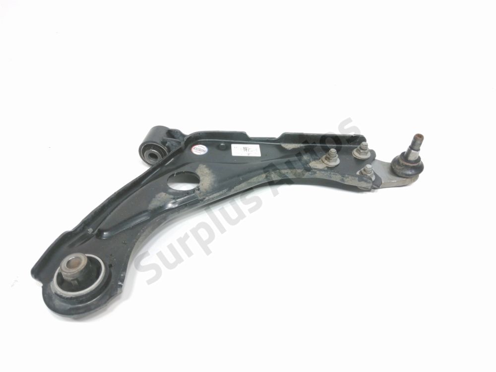 Triangle inférieur avant droit