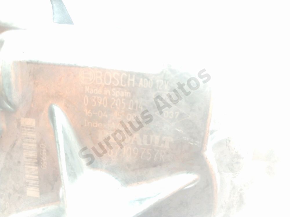 Moteur d'essuie glace arrière