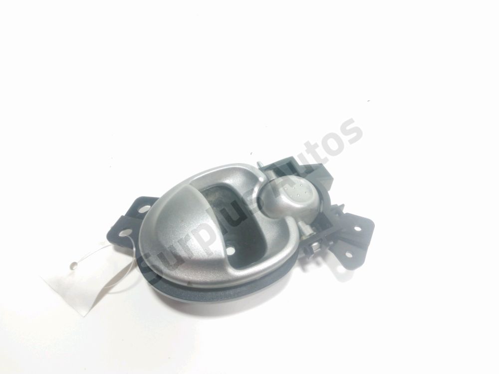 Poignee interieure porte arriere gauche