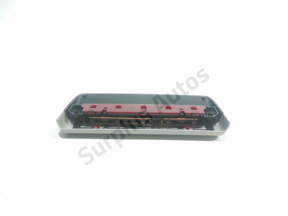 Feu stop supplémentaire