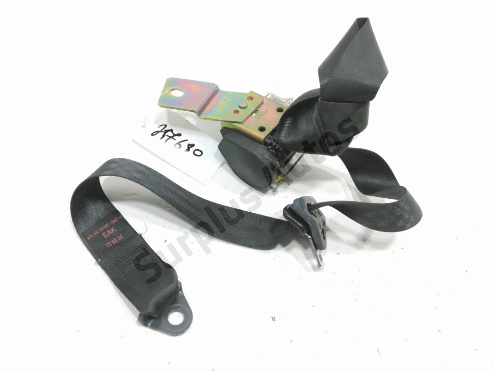 Ceinture avant droite